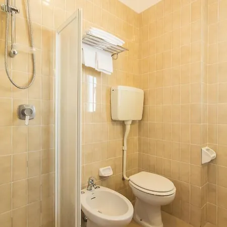 호텔 Genzianella 3*