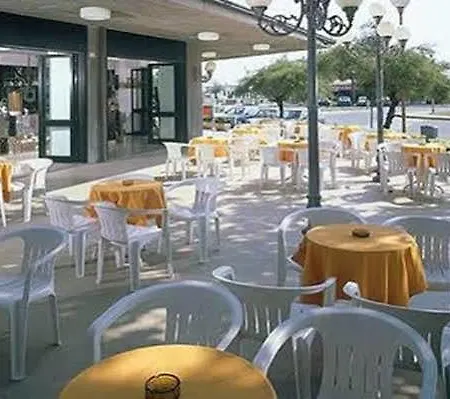 ホテル Genzianella 3*