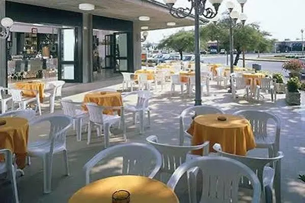 Hotel Genzianella 3*